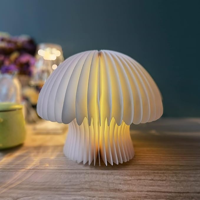 Mushroom table lamp